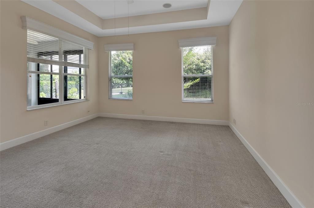 En Venta: $374,900 (3 camas, 2 baños, 1735 Pies cuadrados)