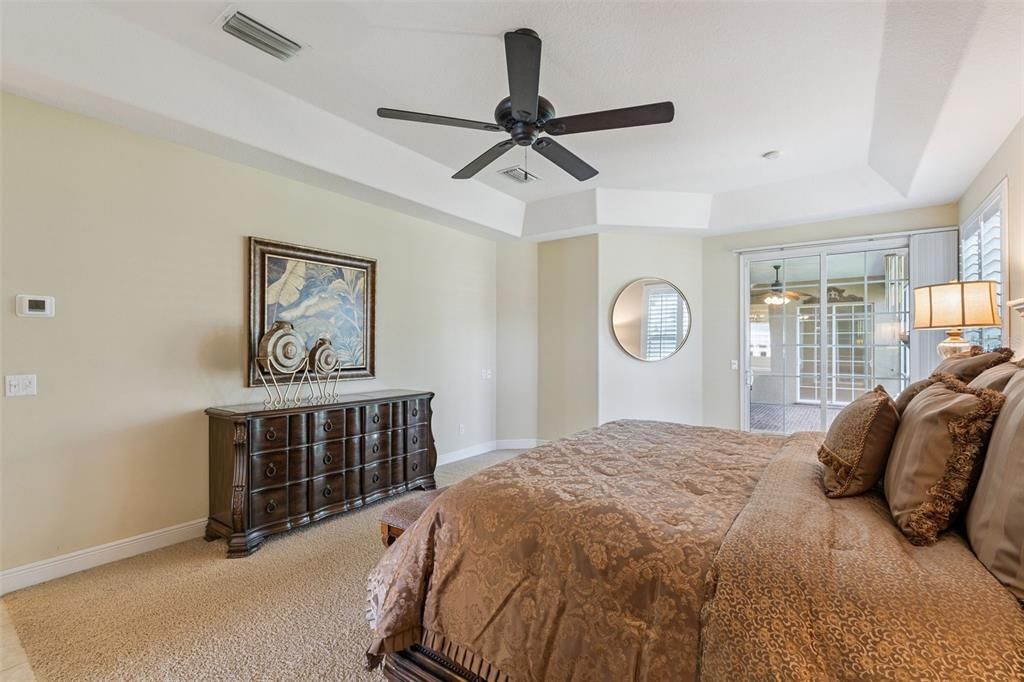 For Sale: $1,200,000 (4 beds, 3 baths, 3512 Square Feet)