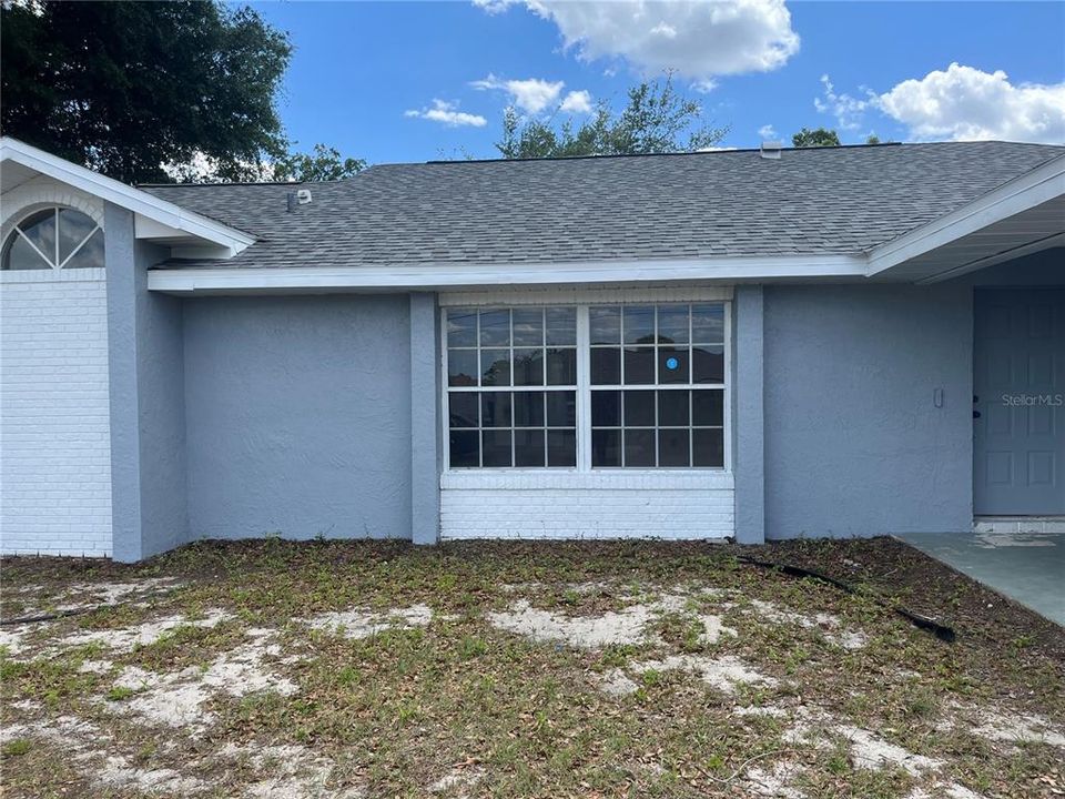 Active With Contract: $299,950 (3 beds, 2 baths, 1771 Square Feet)