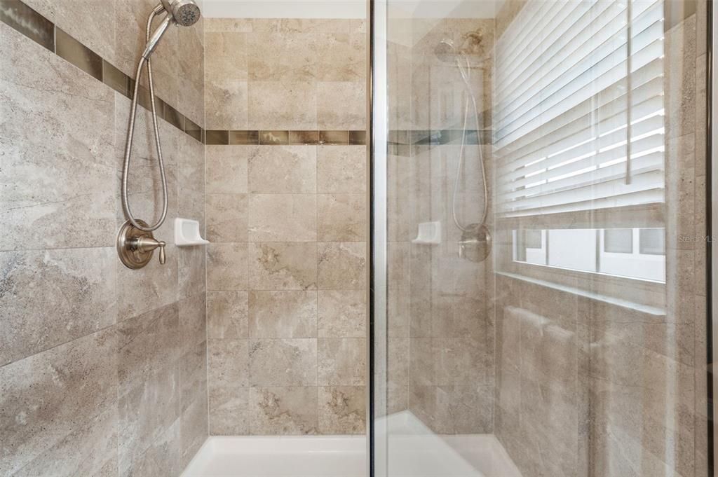 For Sale: $376,900 (3 beds, 2 baths, 2153 Square Feet)