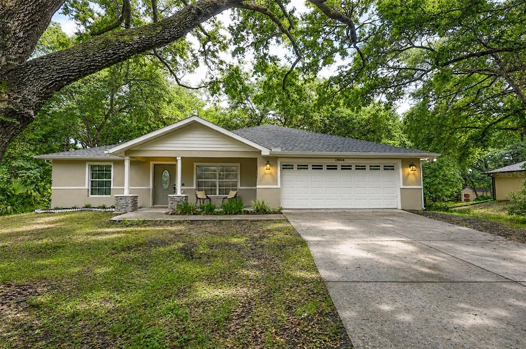 For Sale: $374,975 (3 beds, 2 baths, 1420 Square Feet)