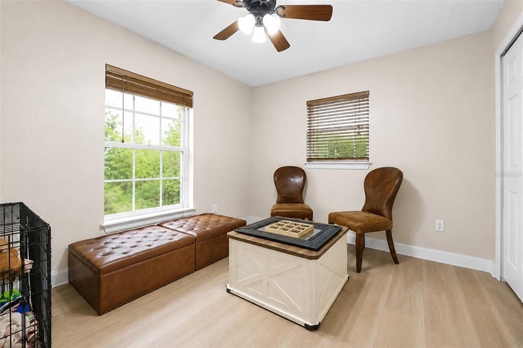 For Sale: $374,975 (3 beds, 2 baths, 1420 Square Feet)