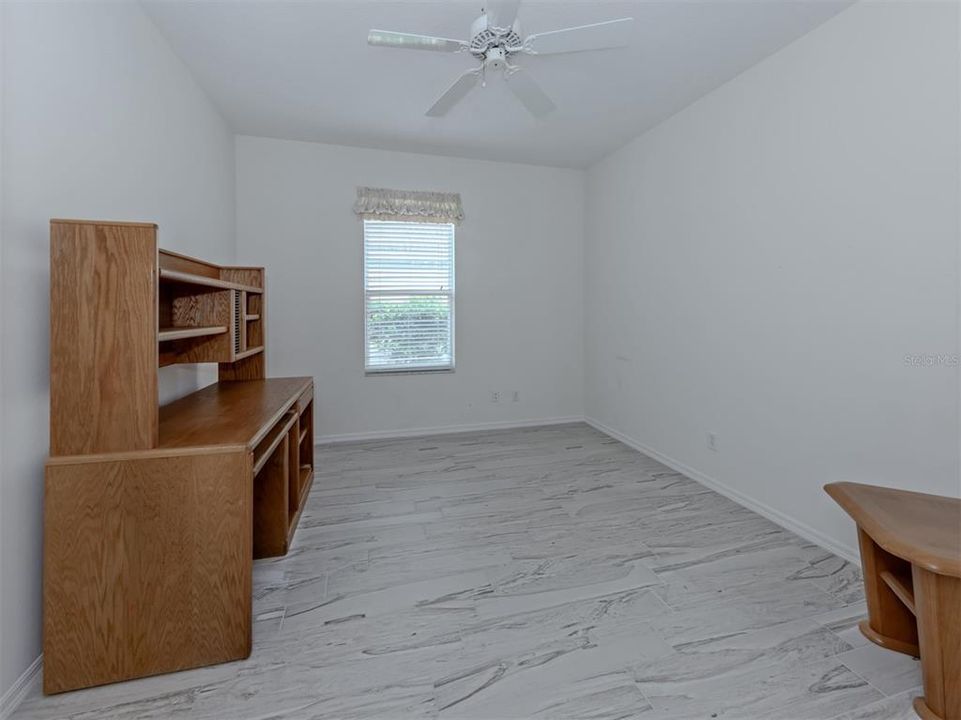 En Venta: $345,000 (2 camas, 2 baños, 1712 Pies cuadrados)