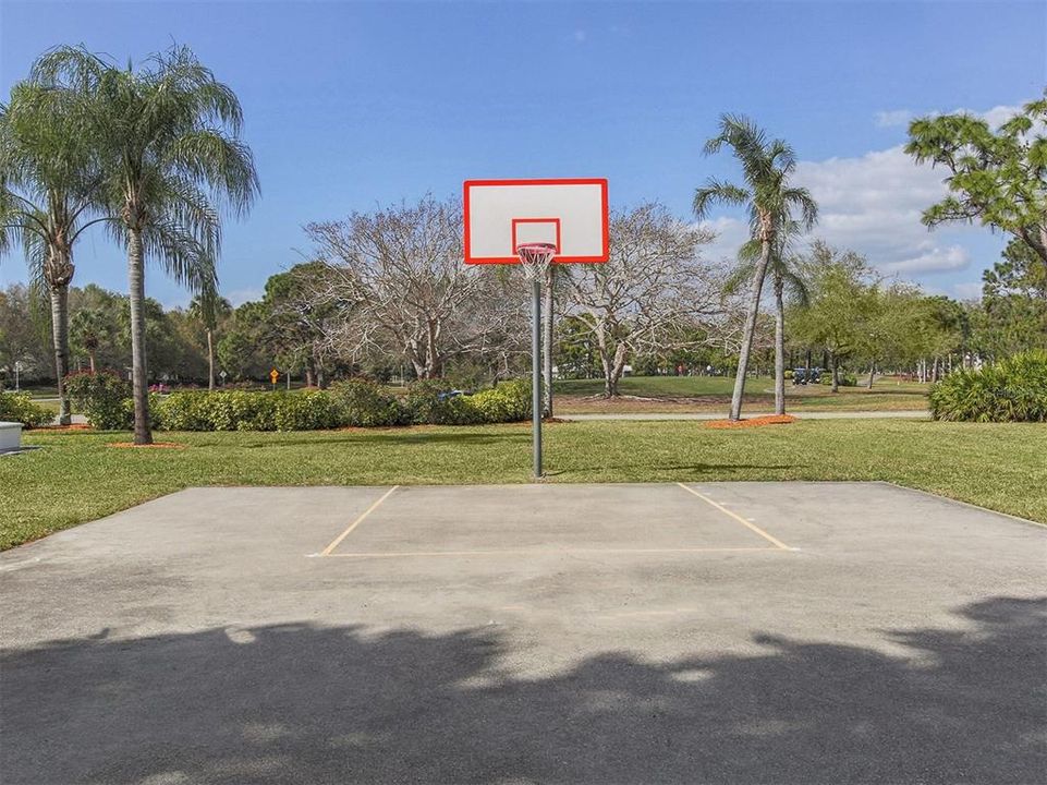 En Venta: $345,000 (2 camas, 2 baños, 1712 Pies cuadrados)