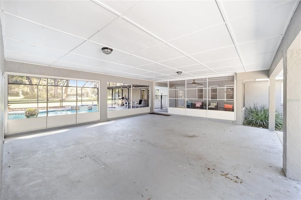 For Sale: $695,000 (4 beds, 3 baths, 2660 Square Feet)