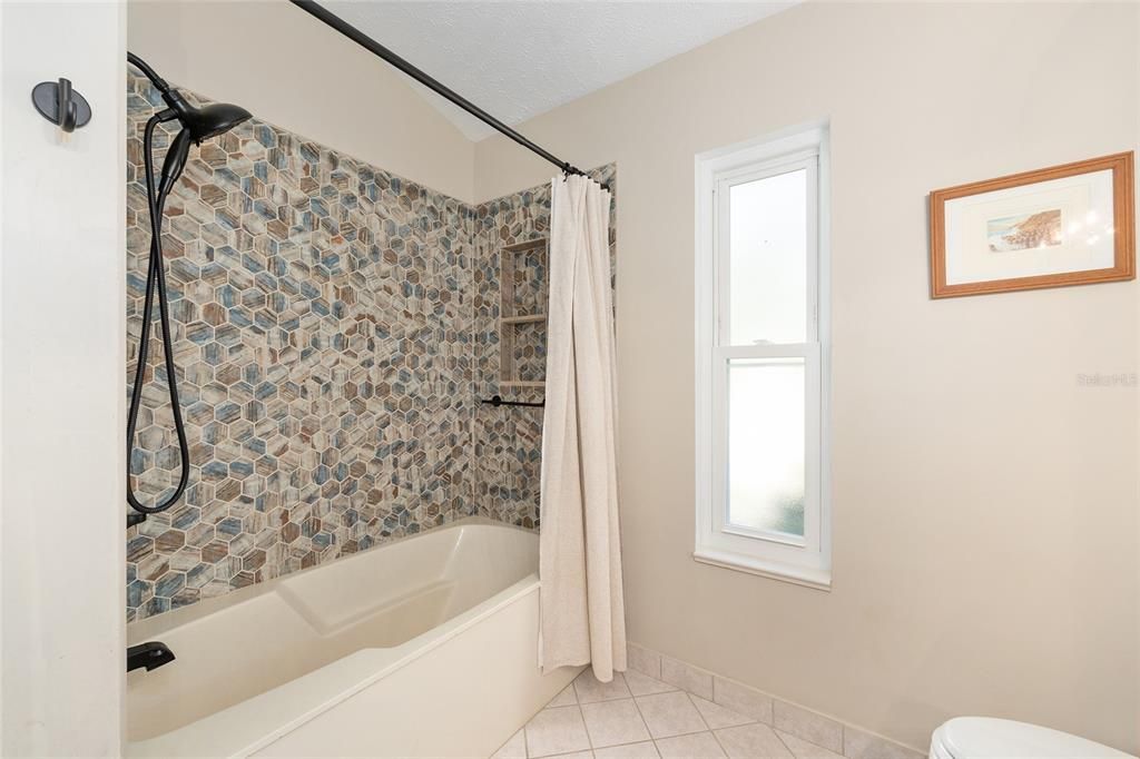 For Sale: $695,000 (4 beds, 3 baths, 2660 Square Feet)