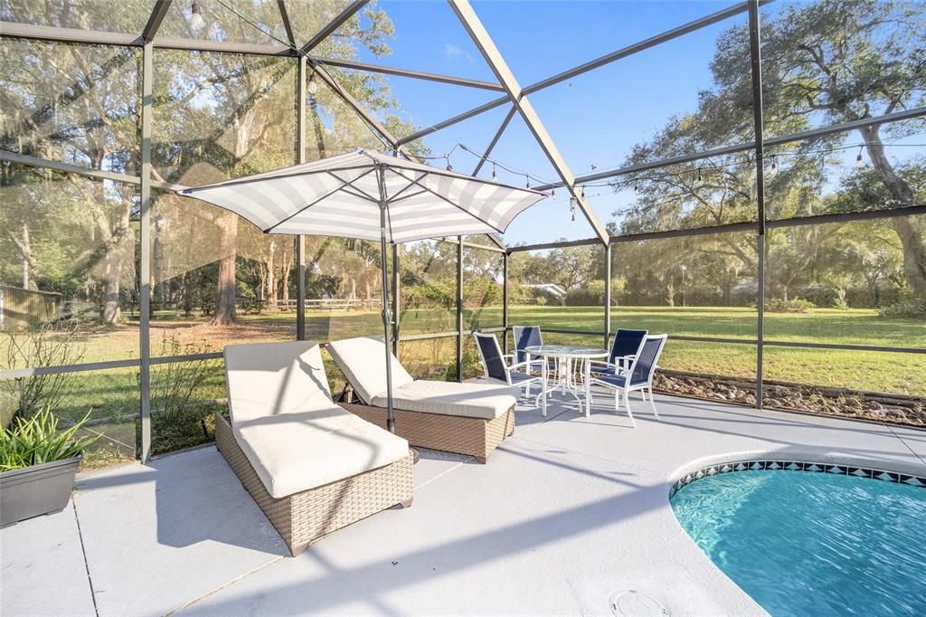 For Sale: $695,000 (4 beds, 3 baths, 2660 Square Feet)