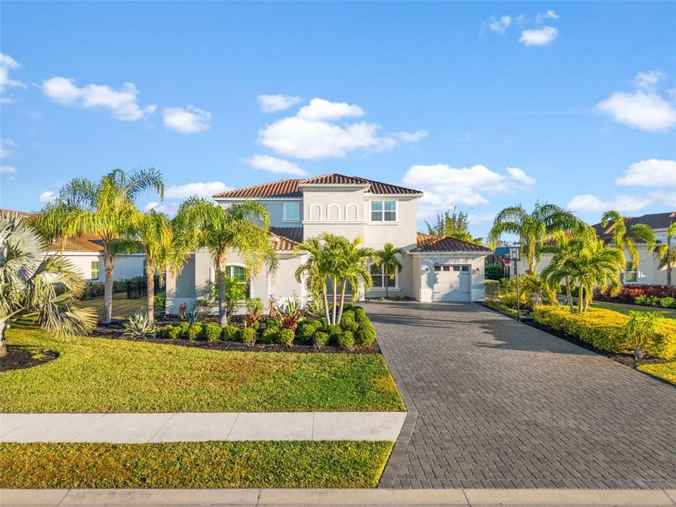 For Rent: $7,500 (4 beds, 4 baths, 4017 Square Feet)
