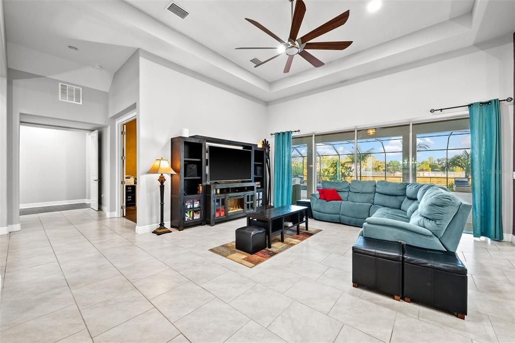 For Rent: $7,500 (4 beds, 4 baths, 4017 Square Feet)