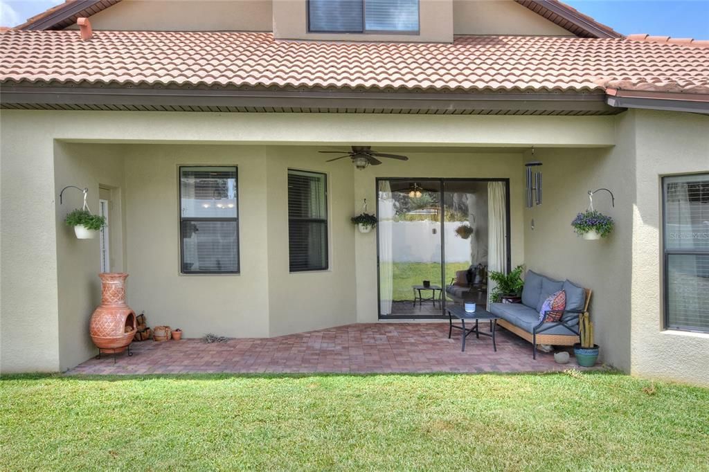 For Sale: $589,000 (4 beds, 3 baths, 3200 Square Feet)