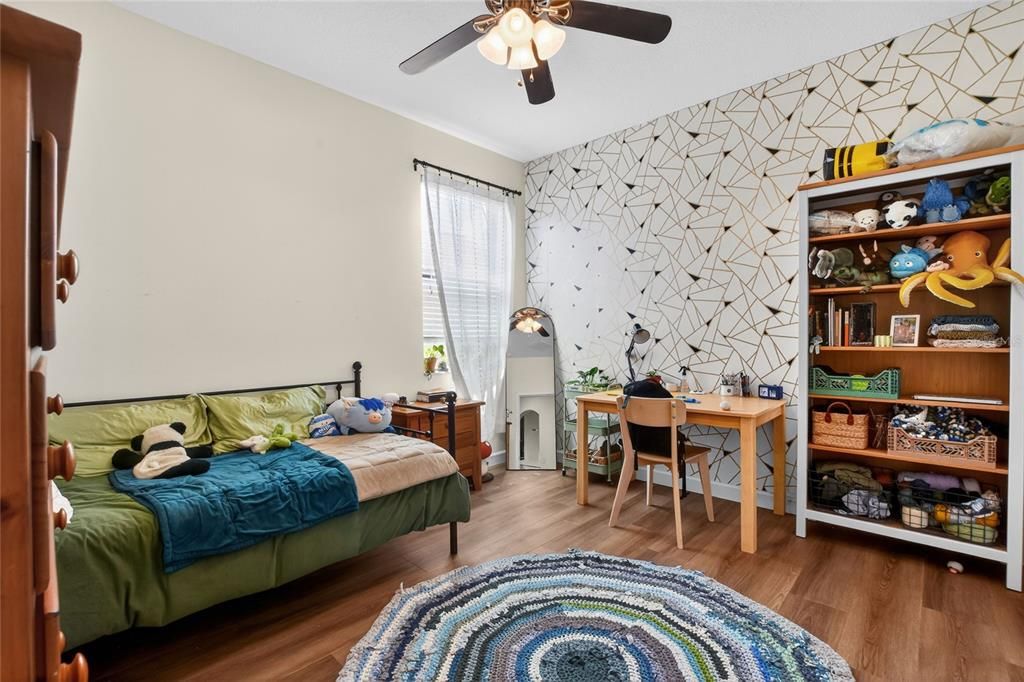 For Sale: $589,000 (4 beds, 3 baths, 3200 Square Feet)