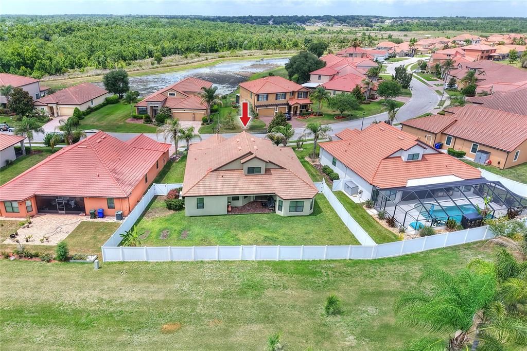 For Sale: $589,000 (4 beds, 3 baths, 3200 Square Feet)
