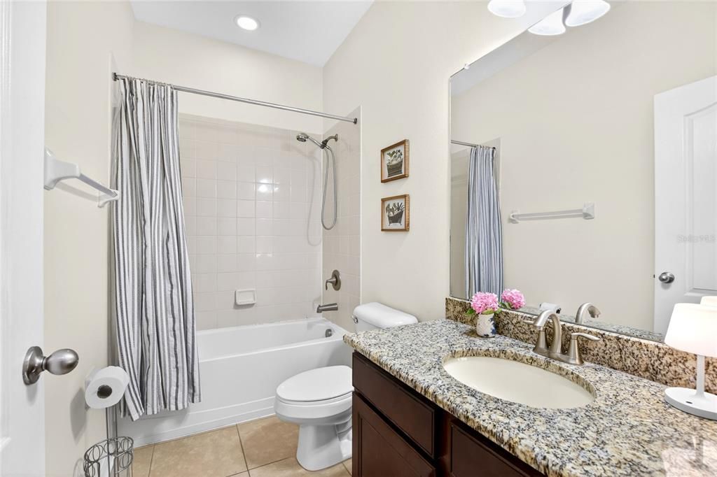 For Sale: $589,000 (4 beds, 3 baths, 3200 Square Feet)