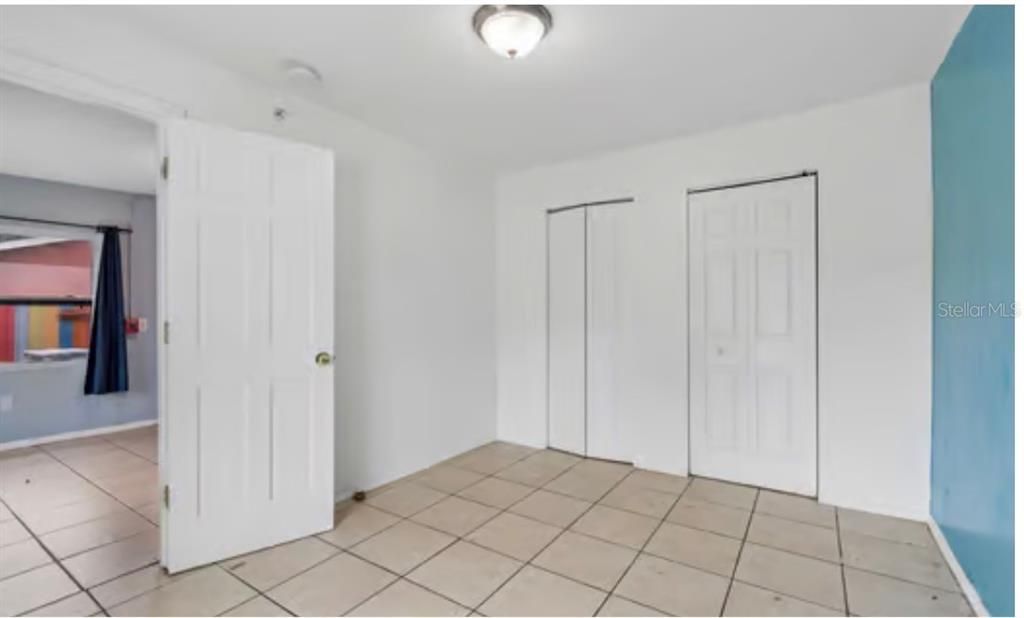For Sale: $380,000 (3 beds, 2 baths, 1054 Square Feet)
