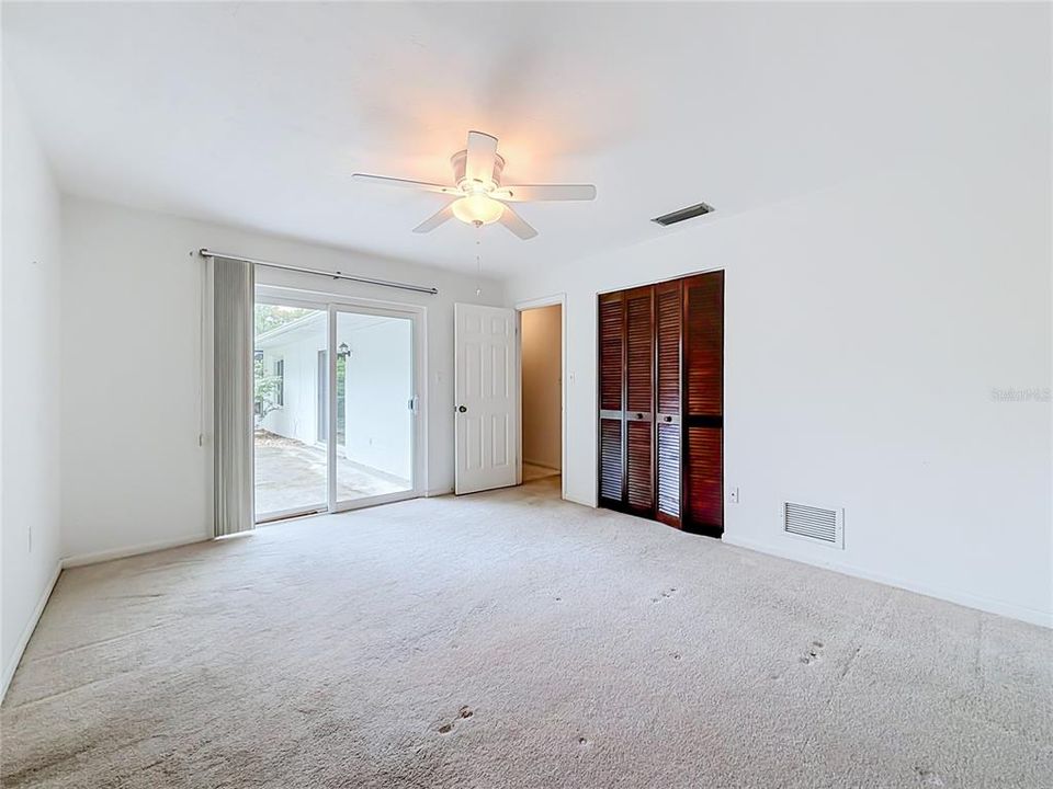 En Venta: $275,000 (3 camas, 2 baños, 1616 Pies cuadrados)