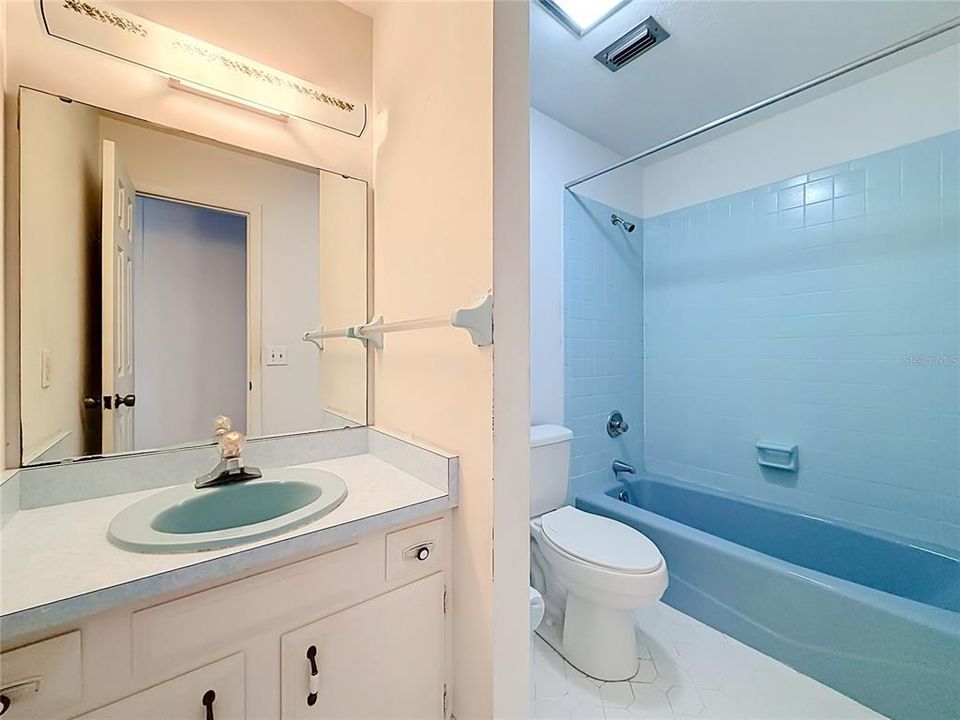 En Venta: $275,000 (3 camas, 2 baños, 1616 Pies cuadrados)