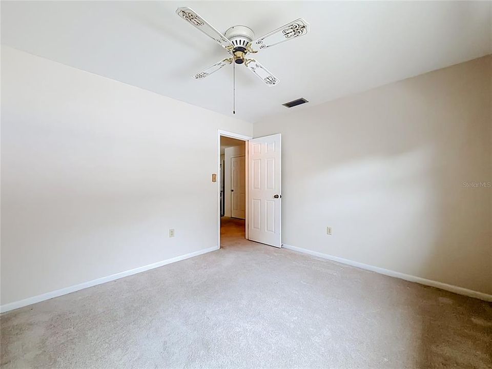 En Venta: $275,000 (3 camas, 2 baños, 1616 Pies cuadrados)