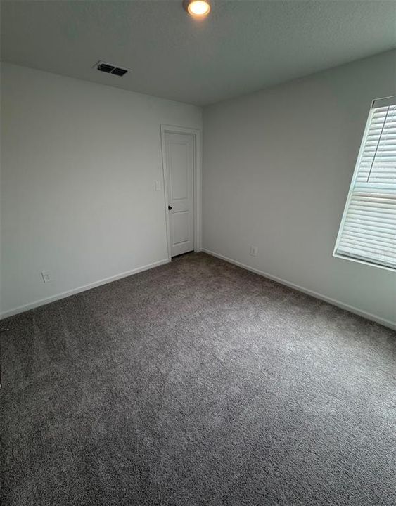 En Renta: $2,400 (4 camas, 2 baños, 1910 Pies cuadrados)