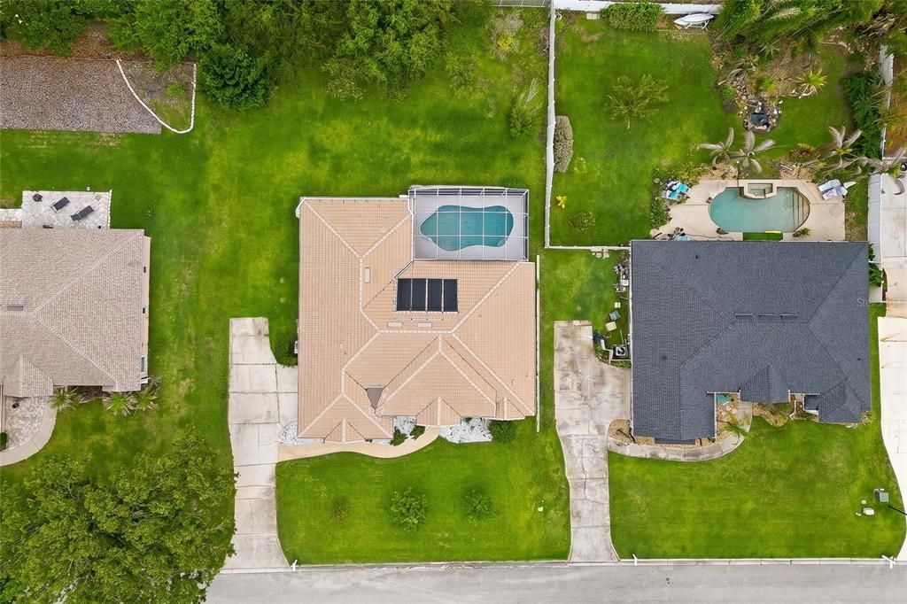 For Sale: $649,900 (5 beds, 3 baths, 2518 Square Feet)