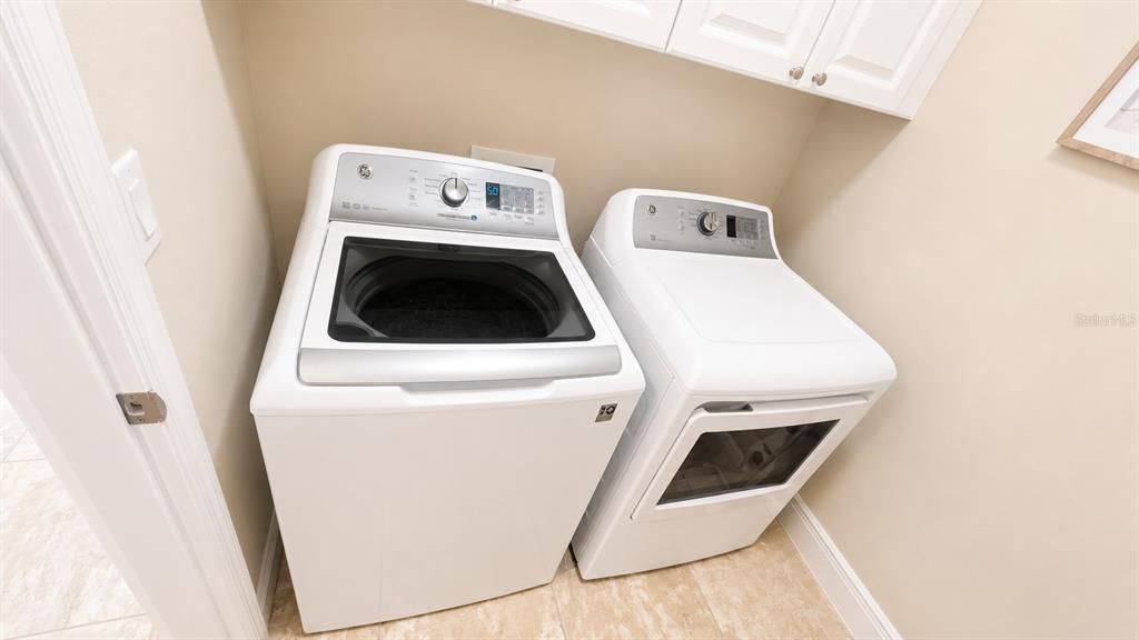 For Rent: $2,250 (2 beds, 2 baths, 1524 Square Feet)