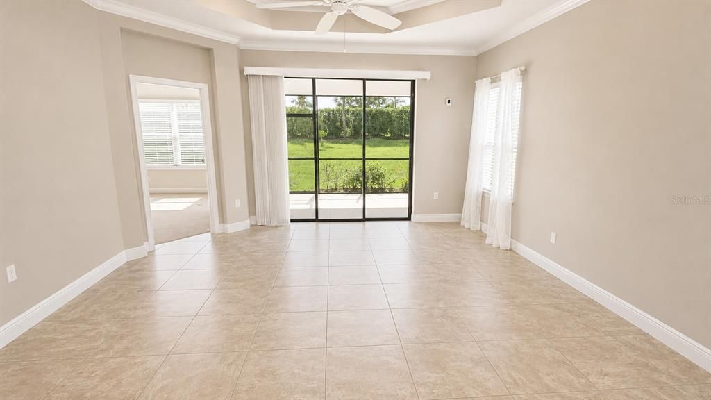 For Rent: $2,250 (2 beds, 2 baths, 1524 Square Feet)