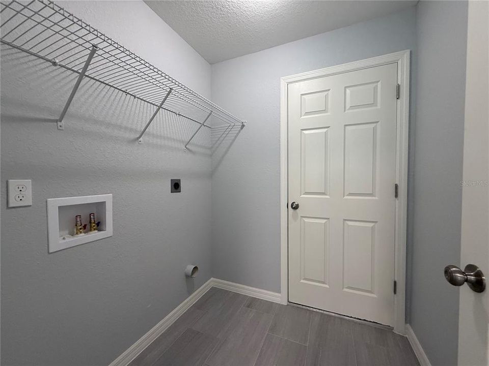 Activo con contrato: $209,900 (3 camas, 2 baños, 1232 Pies cuadrados)