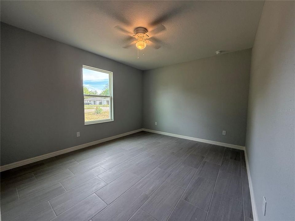 Activo con contrato: $209,900 (3 camas, 2 baños, 1232 Pies cuadrados)