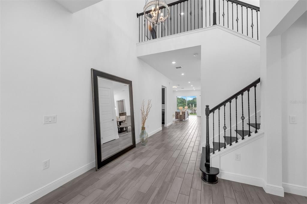 For Sale: $1,326,000 (5 beds, 3 baths, 3717 Square Feet)