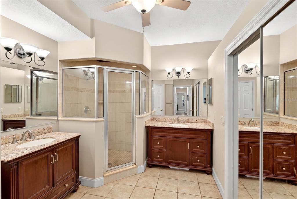 For Sale: $425,000 (4 beds, 3 baths, 2424 Square Feet)