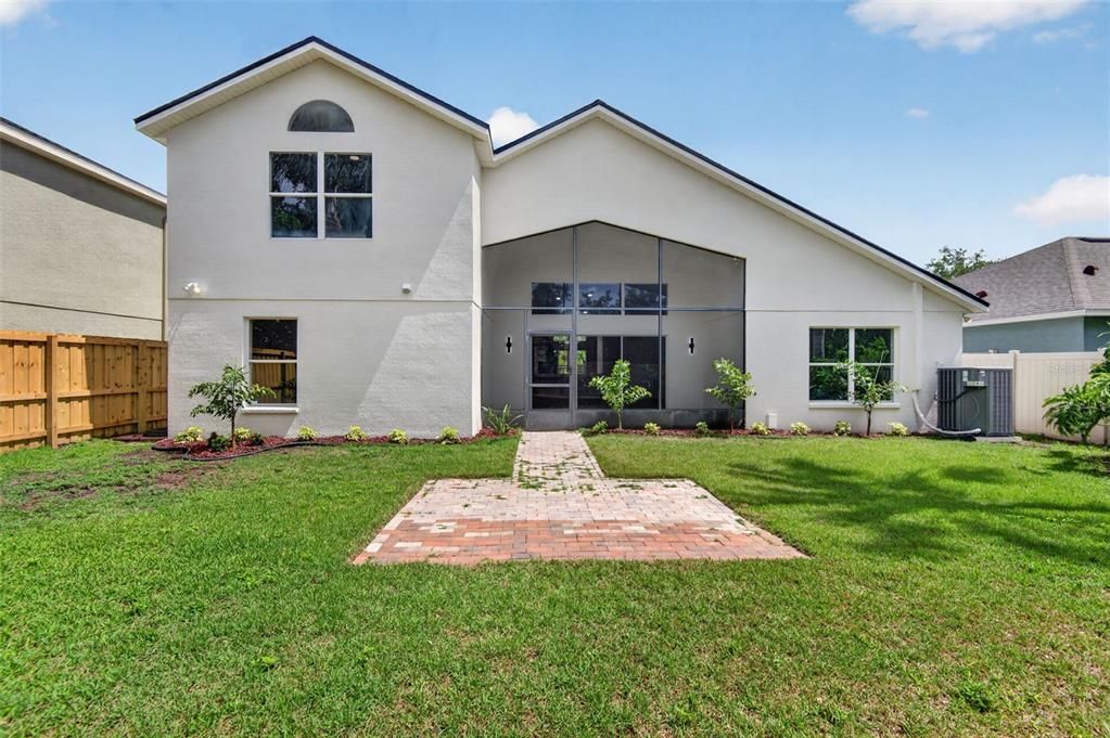 En Venta: $495,000 (4 camas, 3 baños, 2487 Pies cuadrados)