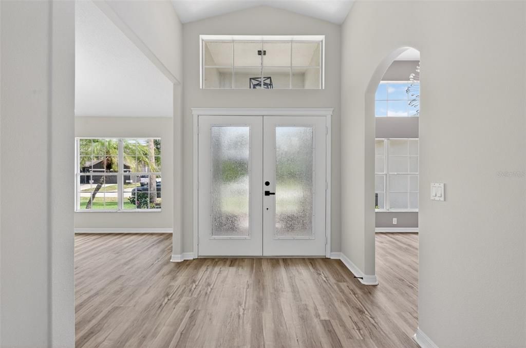 For Sale: $499,999 (4 beds, 3 baths, 2487 Square Feet)