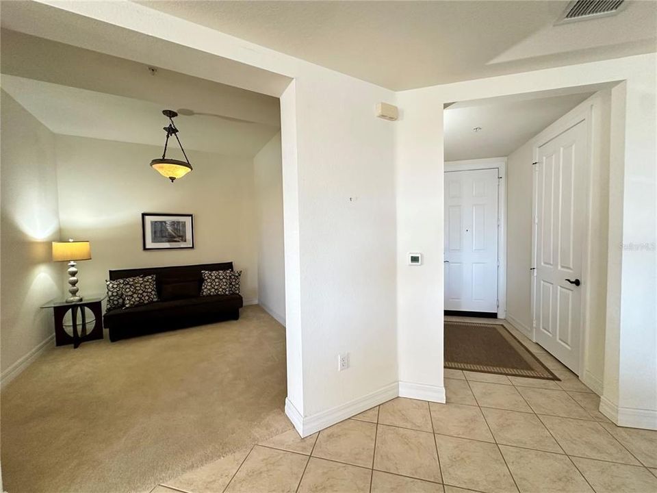 For Sale: $315,000 (2 beds, 2 baths, 2106 Square Feet)