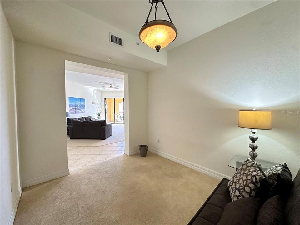 For Sale: $315,000 (2 beds, 2 baths, 2106 Square Feet)
