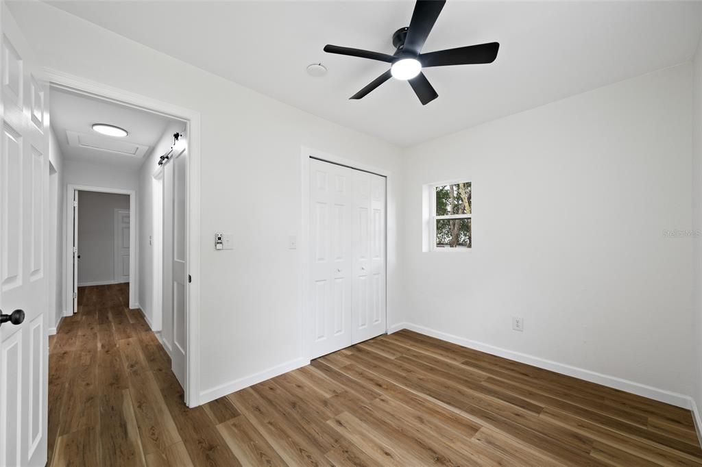 For Sale: $245,000 (3 beds, 2 baths, 1025 Square Feet)