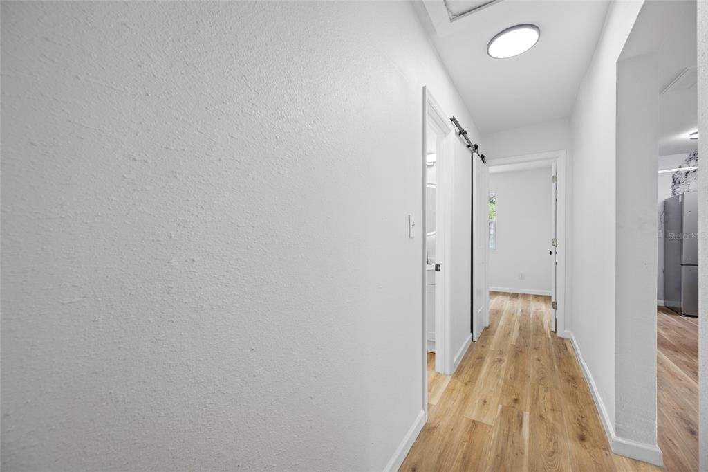 For Sale: $245,000 (3 beds, 2 baths, 1025 Square Feet)