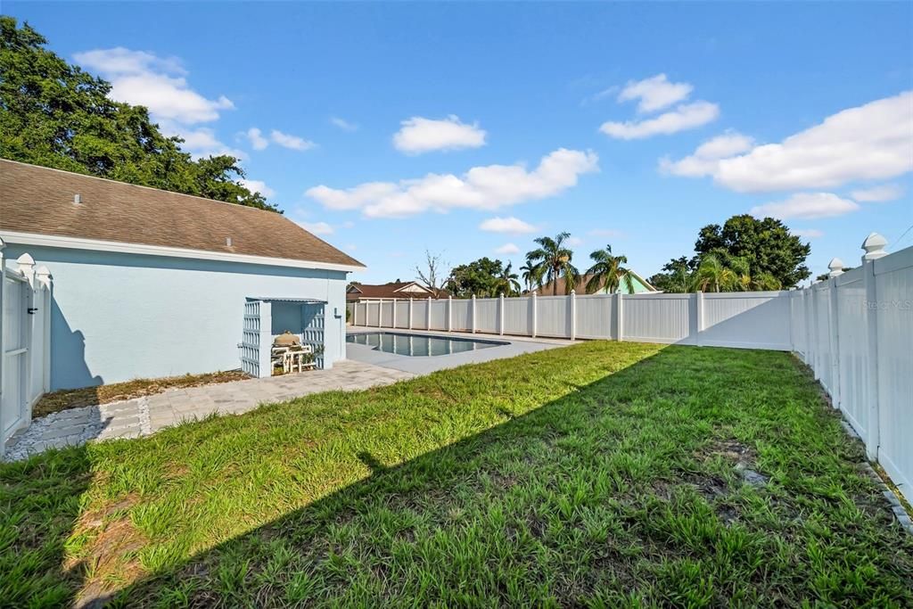На продажу: $614,999 (3 спален, 3 ванн, 1695 Квадратных фут)