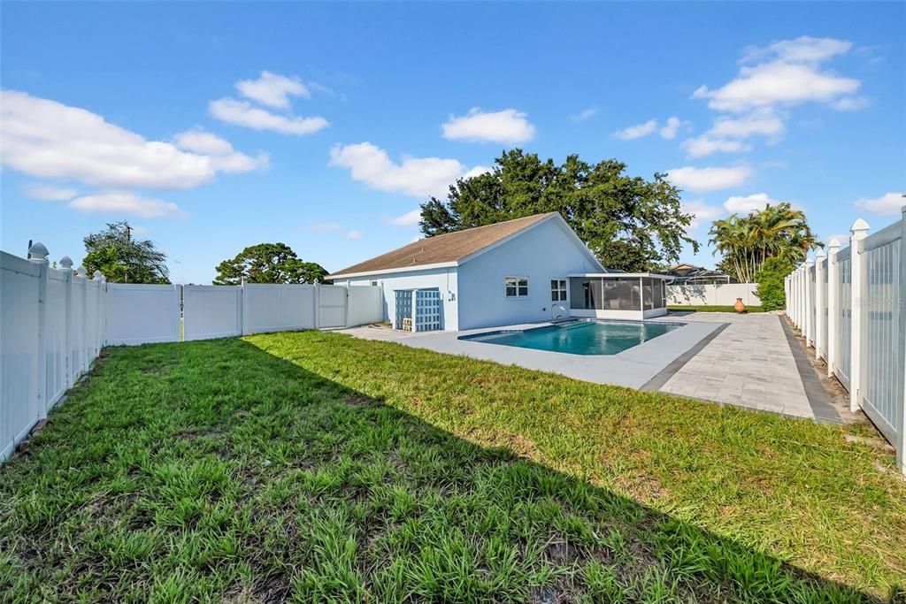 На продажу: $614,999 (3 спален, 3 ванн, 1695 Квадратных фут)