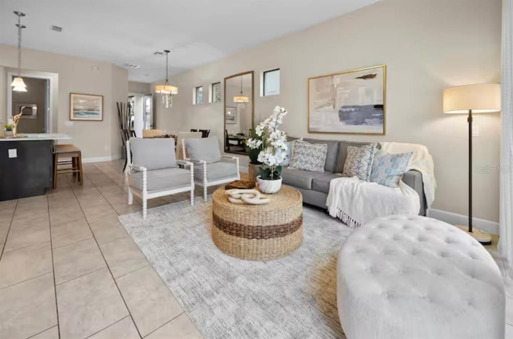 For Sale: $375,000 (4 beds, 3 baths, 1871 Square Feet)