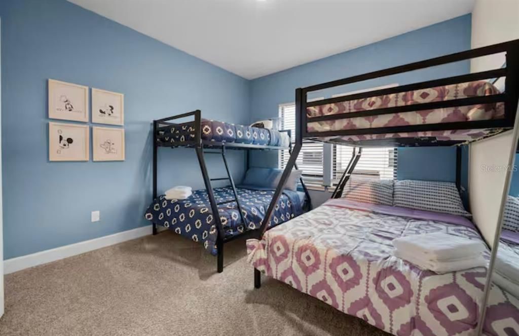 For Sale: $375,000 (4 beds, 3 baths, 1871 Square Feet)