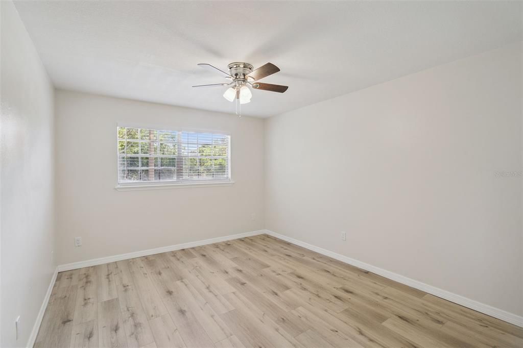 For Rent: $1,599 (1 beds, 1 baths, 650 Square Feet)