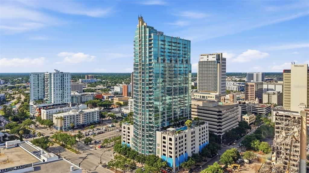 For Sale: $470,000 (1 beds, 1 baths, 772 Square Feet)