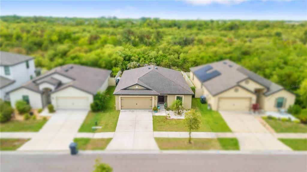 На продажу: $274,999 (3 спален, 2 ванн, 1404 Квадратных фут)