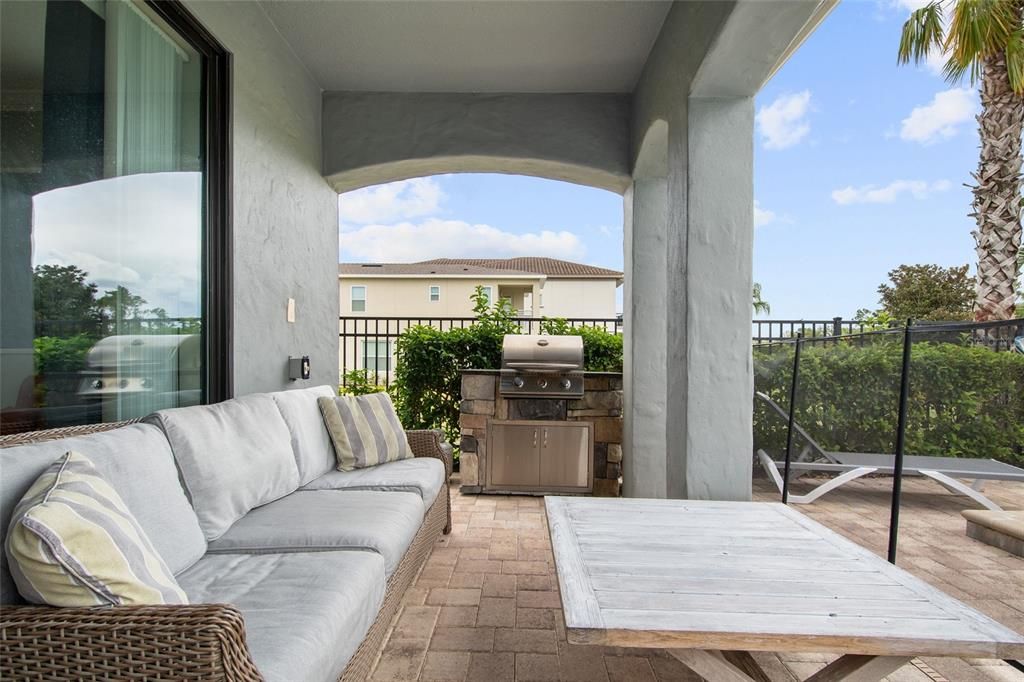 En Venta: $925,000 (5 camas, 5 baños, 3319 Pies cuadrados)