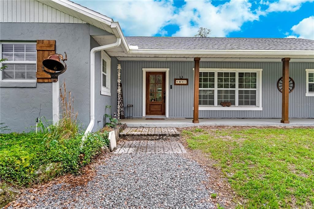 For Sale: $1,475,000 (4 beds, 3 baths, 2420 Square Feet)