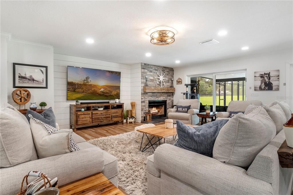 For Sale: $1,475,000 (4 beds, 3 baths, 2420 Square Feet)
