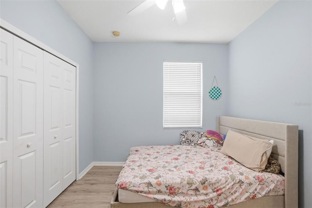 For Sale: $500,000 (4 beds, 2 baths, 1972 Square Feet)