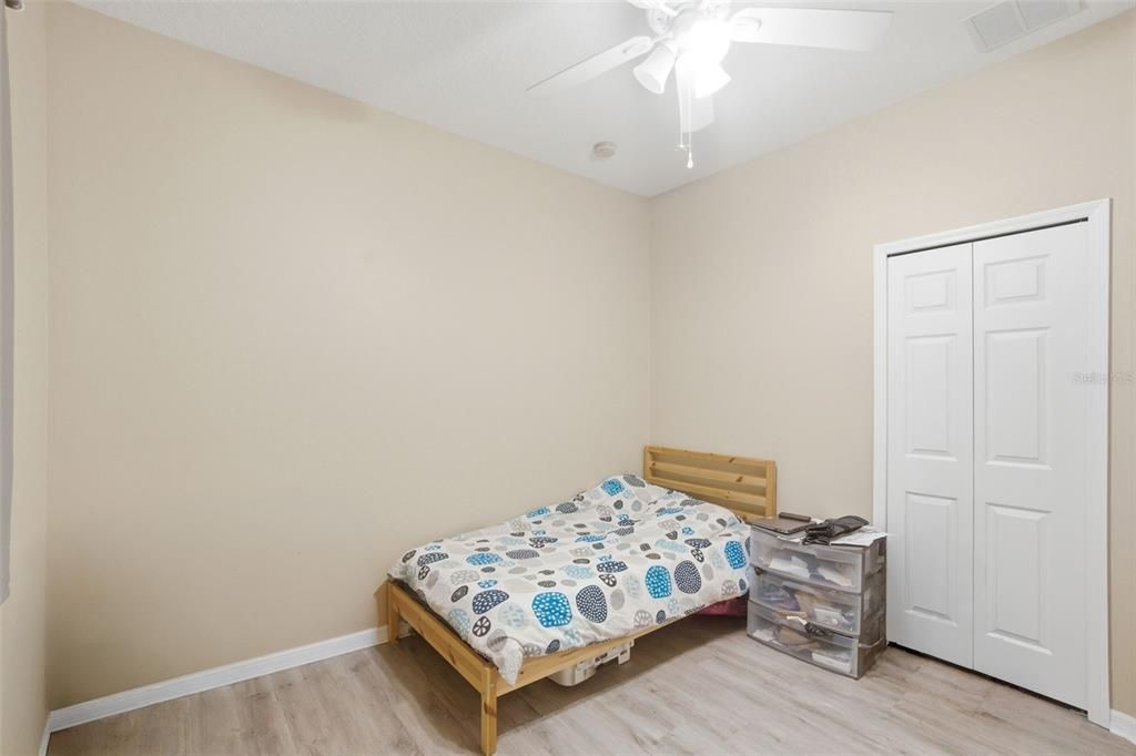 For Sale: $500,000 (4 beds, 2 baths, 1972 Square Feet)