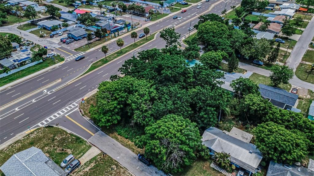 На продажу: $250,000 (0.26 acres)