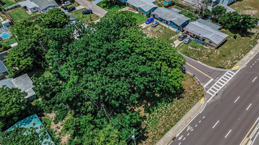 На продажу: $250,000 (0.26 acres)