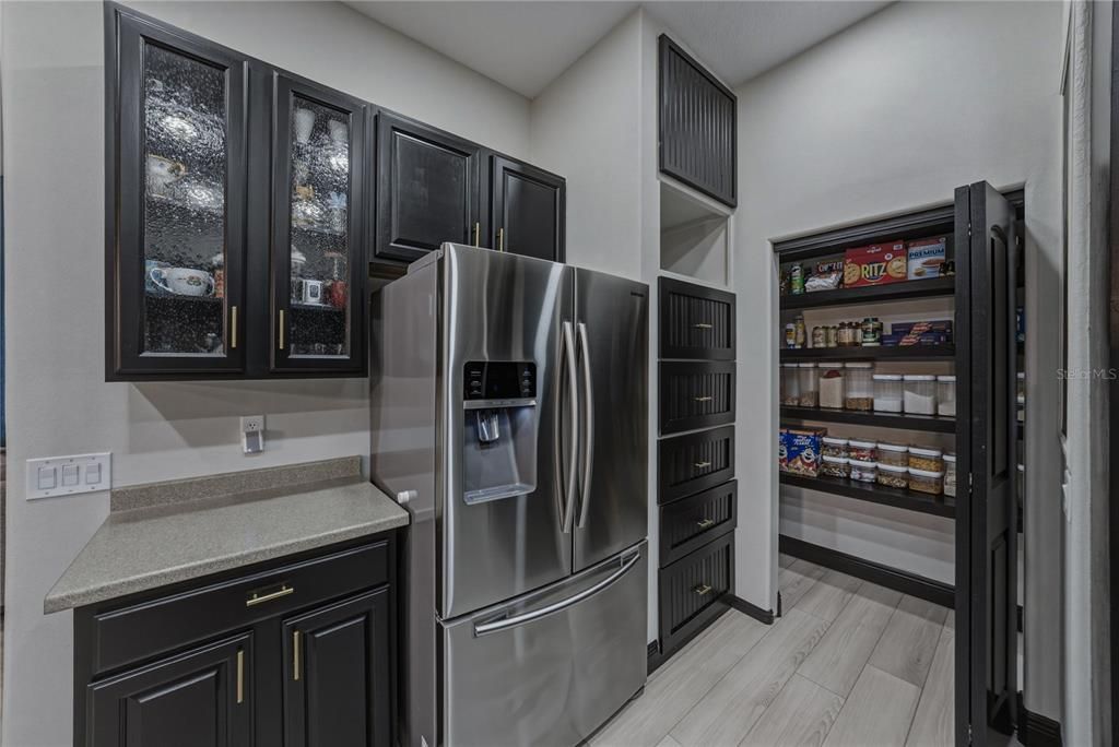 En Venta: $495,000 (4 camas, 3 baños, 2372 Pies cuadrados)